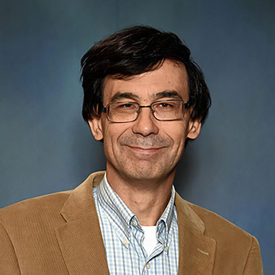 Dr. Roger Chapman headshot